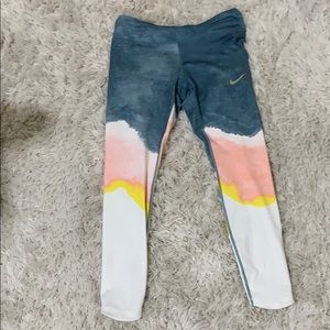 Nike leggings